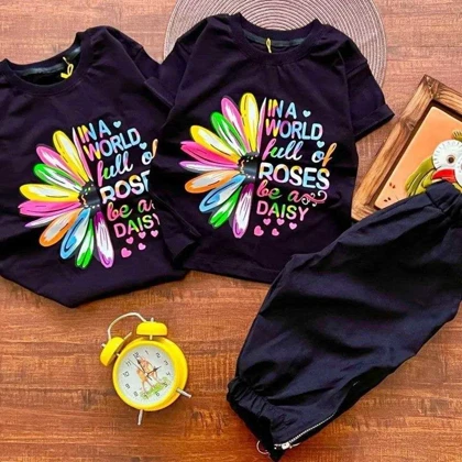 تیشرت شلوارک طرح بابونه دخترانه