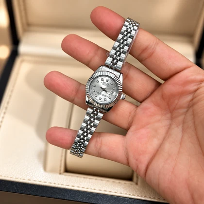 ساعت زنانه رولکس DATEJUST کد RUJ06 هورآن مارکت