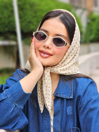 عینک آفتابی زنانه مدل درخشان کد 9884 علیدسا
