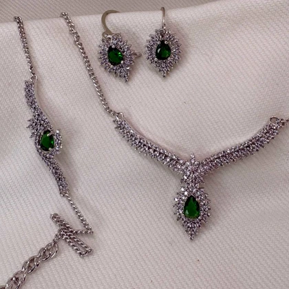 سرویس کامل برند شین مدل «قطره باران سبز» | تراش اشک با گارانتی 1 ساله