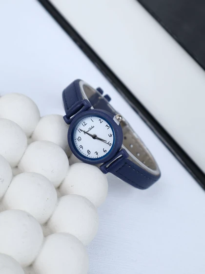 ساعت زنانه چرمی کوتاکه مدل W348