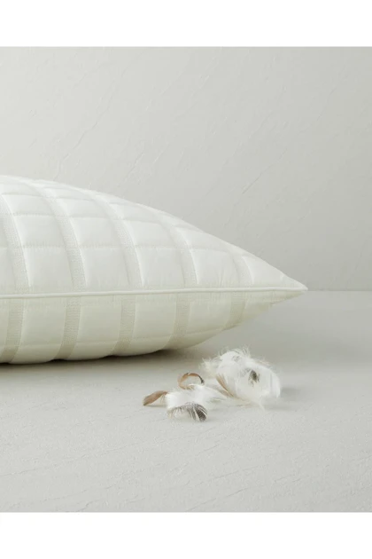 بالش کاپیتونه‌ای پر قو English Home مدل Snowy 50 × 70 سانتی‌متر - سفید