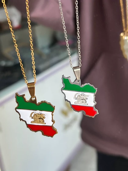 گردنبند ایران شیروخورشید میناکاری
