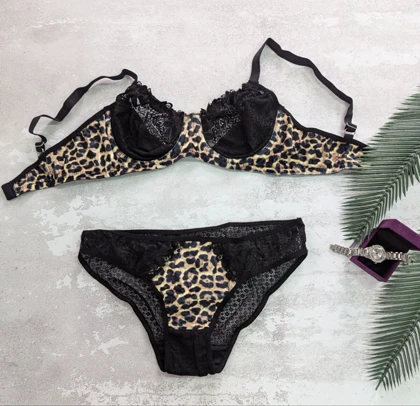 ست شورت و سوتین مخملی رعدوبرقی 102047 سایز75