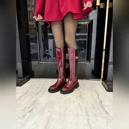 بوت‌بلند بالاسگک