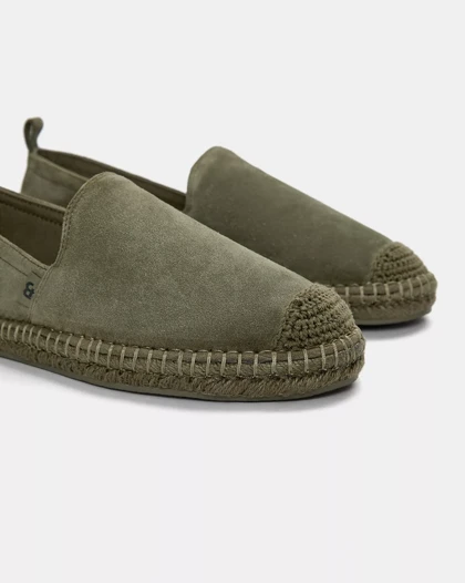 ونس Pullandbear