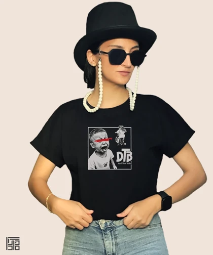 کراپ زنانه طرح میم دهه شصتی DBT