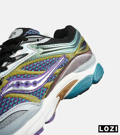 کفش کتانی مردانه و زنانه بنفش سبز طلایی Saucony pro grid omni 8 مدل 8898