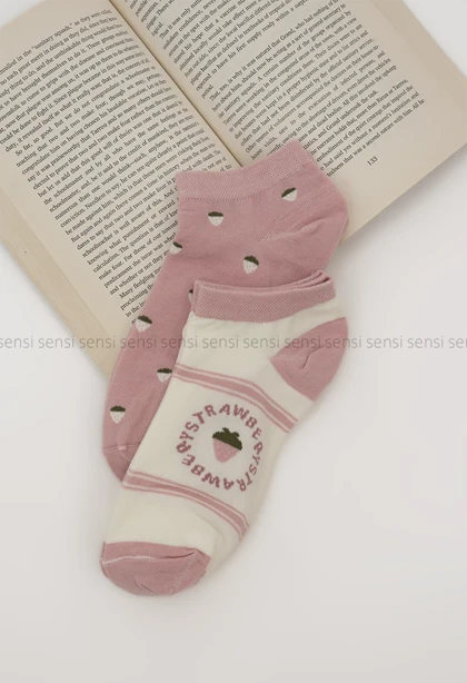 جوراب توت فرنگی مچی کد1005614