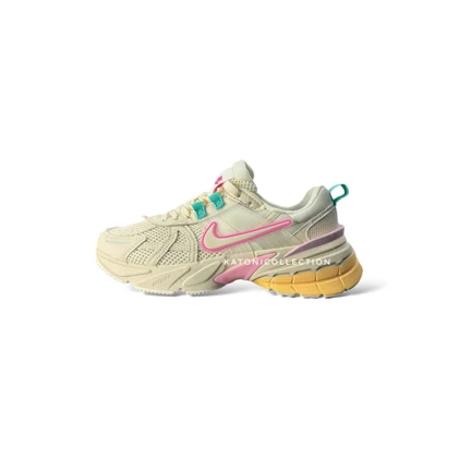 کتانی نایک وی تو کی Nike V2K Run
