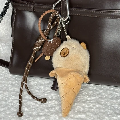 چارم بگ بستنی قیفی و چوبی