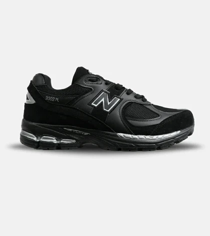 کفش کتانی مشکی NEW BALANCE 2002R