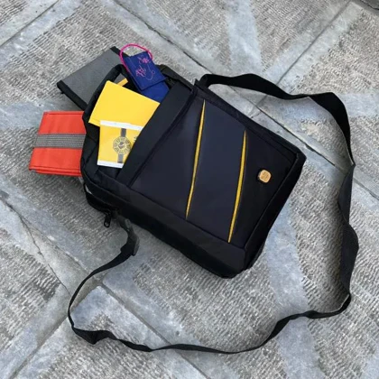 کیف رودوشی CAT مدل CAT900904