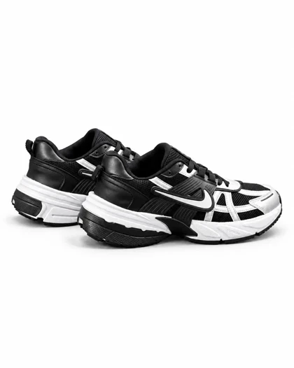 کفش کتانی مردانه نایکیv2k رنگ مشکی نقره ای 2 Nike V2k