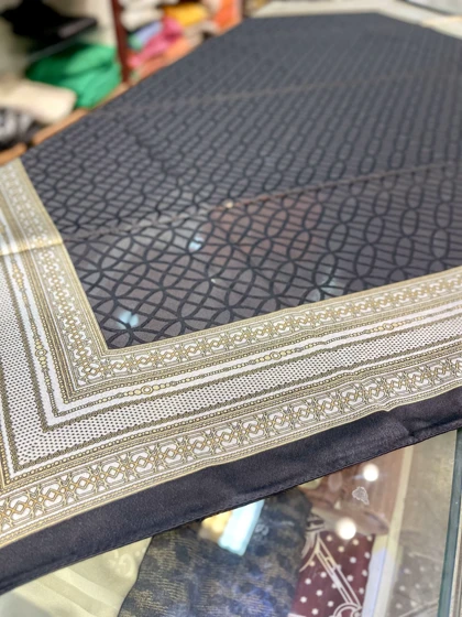 روسری دووره منبت
