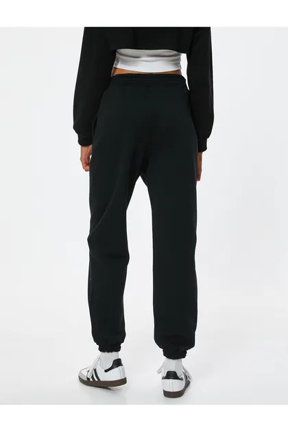 جیب کمری با برش راحت شلوار ورزشی Jogger 5WAL40014IK