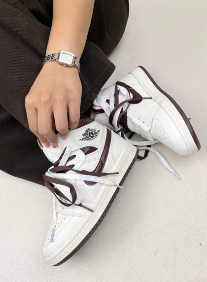کتانی ونس زنانه ساق‌دار ایر جردن 1 اما مانیر 1 NIKE AIR JORDAN کد 912