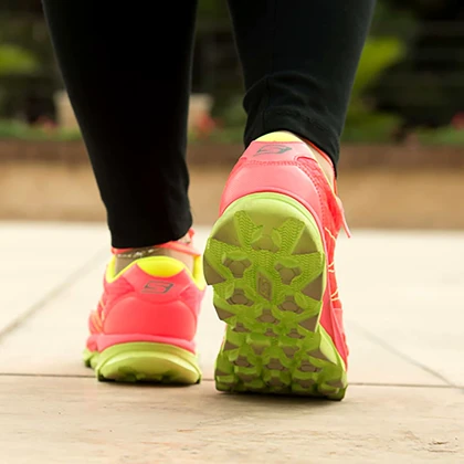 کفش اسکچرز مدل GO Run Ultra اصل