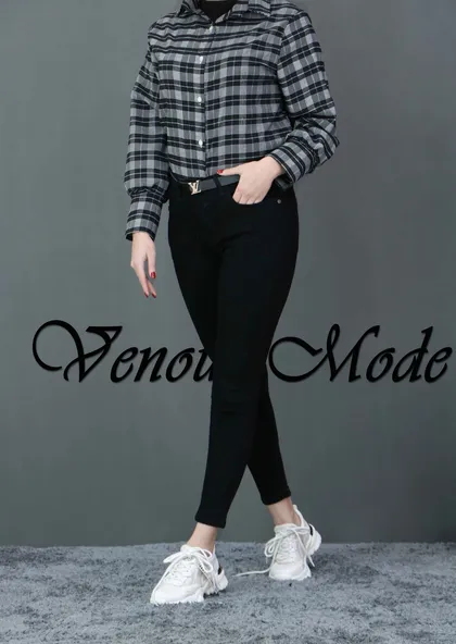 شلوار جین مشکی کم زاپ