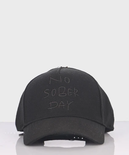 کلاه کپ مشکی کتان No Sober Day کد 2322
