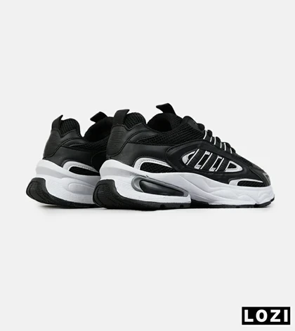 کفش کتانی ورزشی مشکی سفید Adidas Ultra Boost مدل 8406