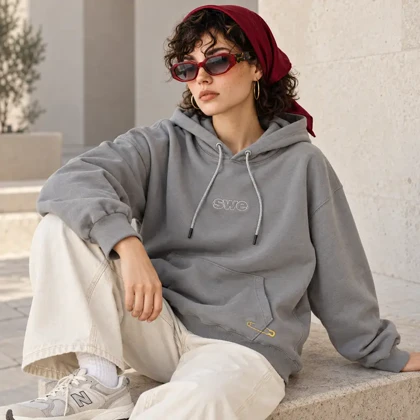 هودی یونیسکس اورسایز باکسی طرح SWE طوسی پرسیسکا