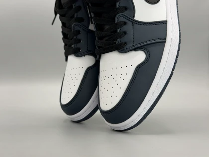 کتانی نایکی جردن1 لو دارک تیل/Nike Air Joradan1 low Dark Teal