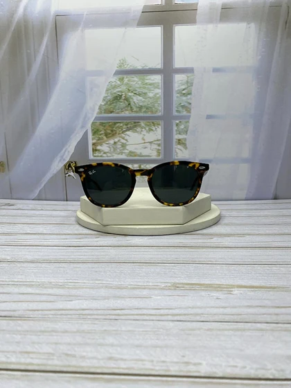 عینک آفتابی Ray-Ban RB2298 – استایل خاص با دسته سیم‌کشی و عدسی کریستال UV400