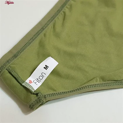 شورت زنانه فیتن فرخ زادی مدل پنبه‌ای کد 4080-100A رنگ سبز یشمی