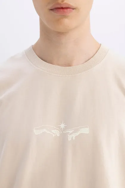 تیشرت آستین کوتاه چاپ شده با یقه پشت سر Fit سایز بزرگ C7165AX24SM