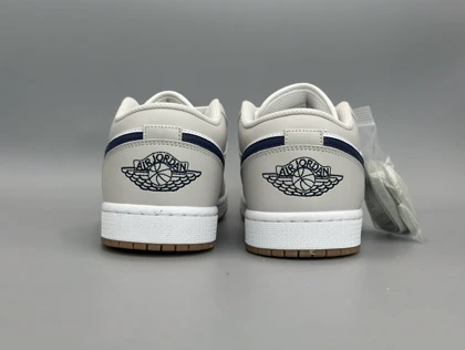 کتانی نایکی جردن1 لو نچرال نیوی/Nike AJ1