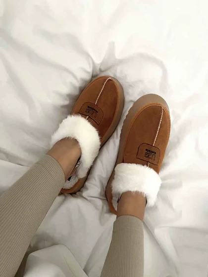 UGG پشت بند خز دار