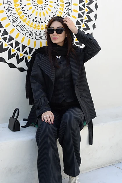 خرید عمده کت و شلوار زنانه و ژیله پارچه دیپلمات قیمت عمده 828 تومن