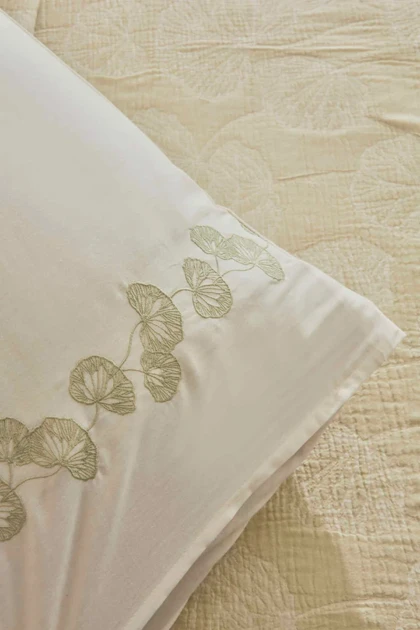 سرویس روتختی پیکه دو نفره Karaca Home مدل Ginkgo Leaf - سبز