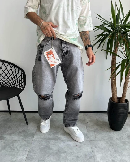 شلوار بگ استایل طوسی زانو زاپ‌دار PULL&BEAR