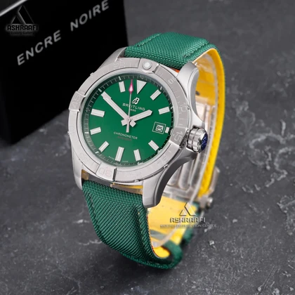 ساعت برایتلینگ سبز Breitling Avenger B01-SG