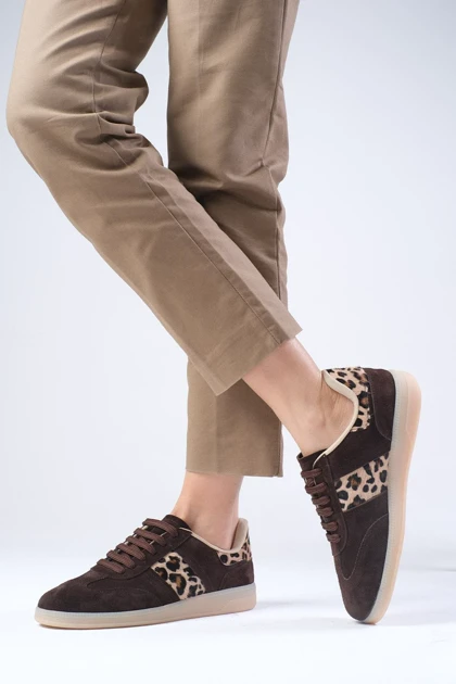 کتانی زنانه میوگوستو mio-gusto