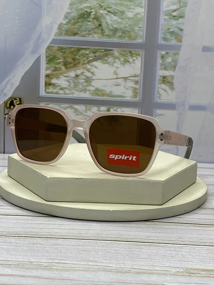 تجربه رانندگی ایمن با عینک اسپریت؛ فریم کائوچو سبک و عدسی UV400 پلاریزه برای دیدی شفاف و بدون خیرگی