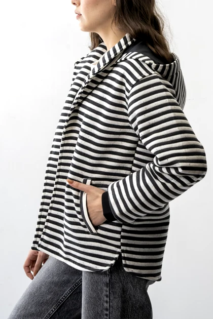 کت راه راه کلاه دار زنانه