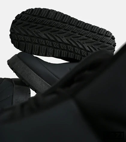 نیم بوت مردانه و زنانه مشکی UGG مدل 7122
