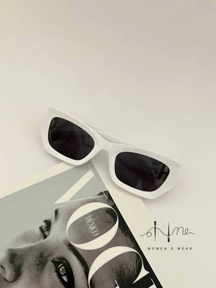 عینک MIU MIU