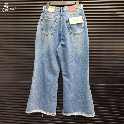 شلوار جین زنانه کراپ فلر کد 19