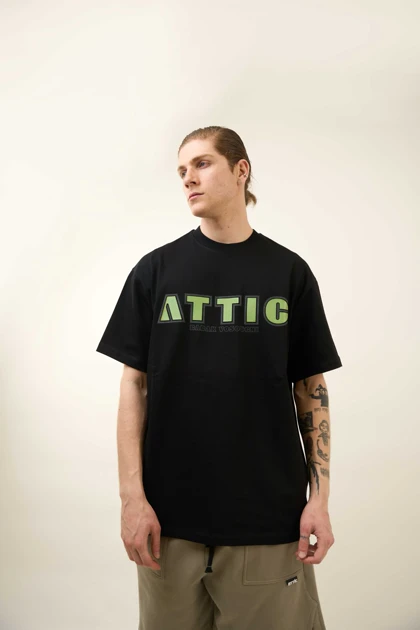 تیشرت مدل L/S Print مشکی برند اتیک attic
