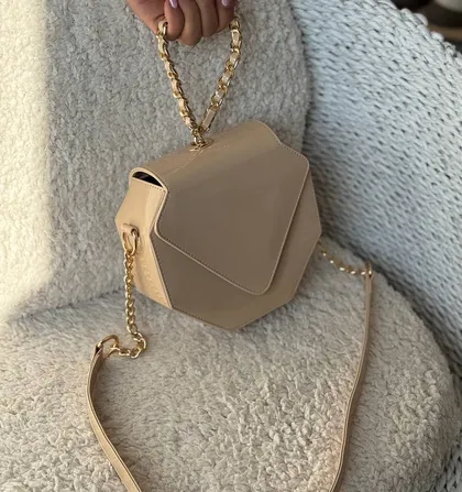 کفش پاشنه پهن
