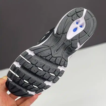 نیو بالانس 530 مشکی سفید New Balance 530 Black White