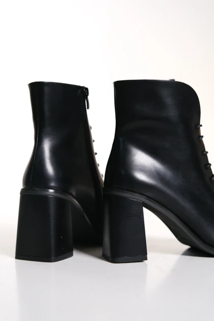 بوت و نیم بوت زنانه ziesce ziesce