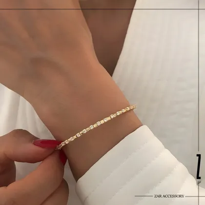 دستبند زنانه نگین تنیسی و خط