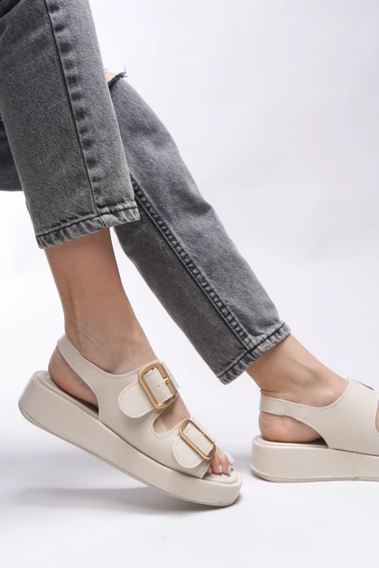 صندل زنانه ریکان riccon