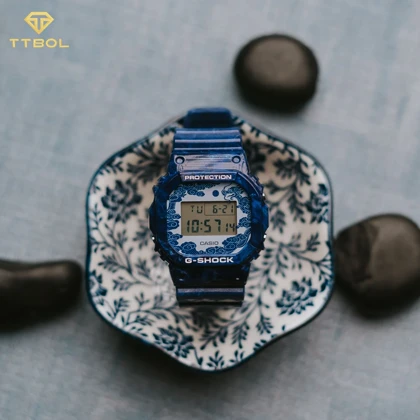 ساعت مچی مردانه کاسیو جیشاک CASIO G-SHOCK DW-5600BWP-2D