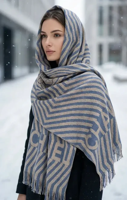 شال بافت زنانه طرح شنل - ترکیبی از گرما و استایل لوکس